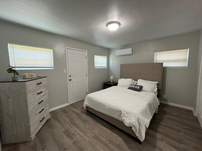 Foto del edificio - 612 17th Ave S