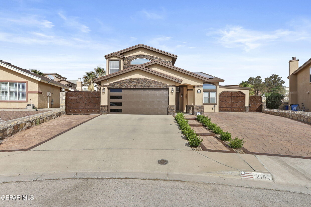 Primary Photo - 12162 St Lucia Dr