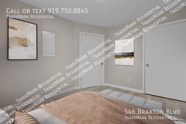 Foto del edificio - Newly Remodeled, Luxurious Townhouse