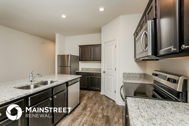 Building Photo - 2847 Neverland Dr