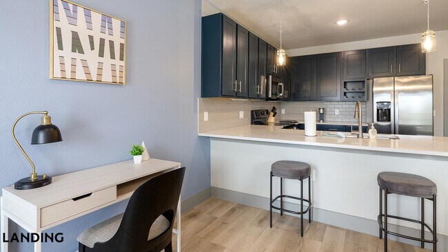 Foto del edificio - 2422 S Carrier Pkwy