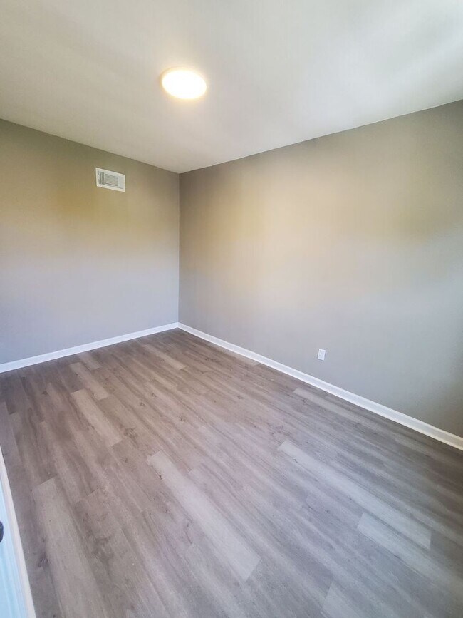 Foto del edificio - 2365 N 20th St