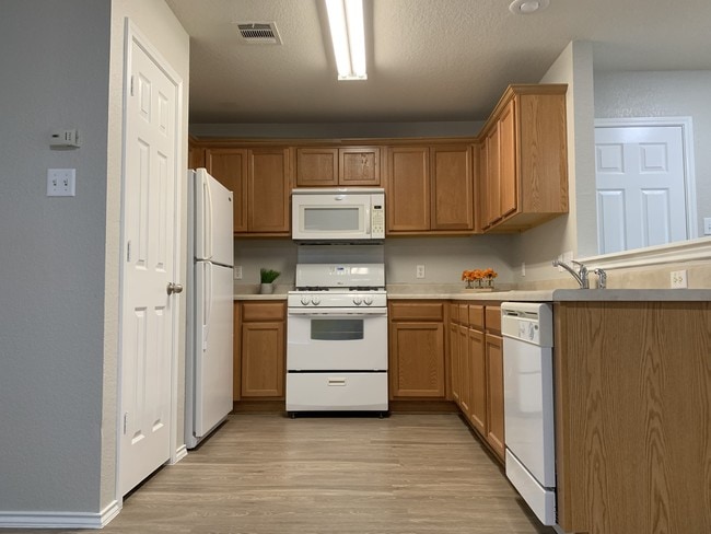 Building Photo - 400 Bull Creek Pkwy