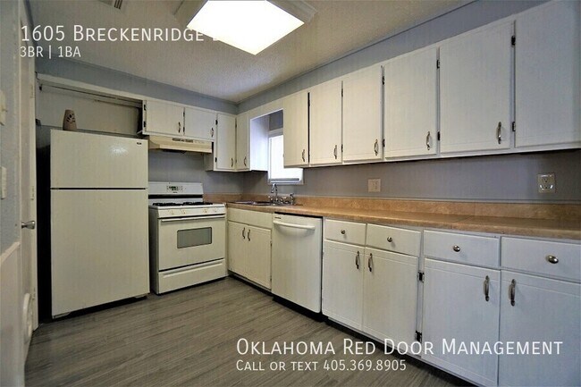 Building Photo - 1605 Breckenridge Dr