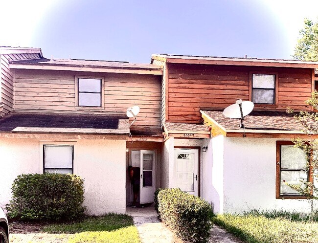 Foto del edificio - 4285 Melissa Ct W