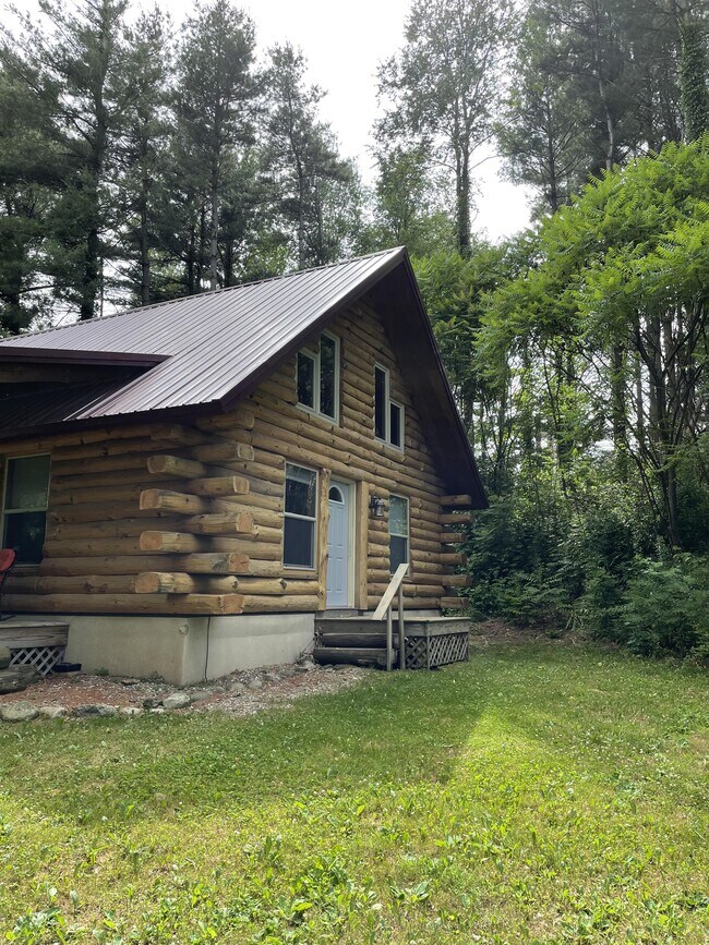 Foto del edificio - 6990 N Bunn Rd