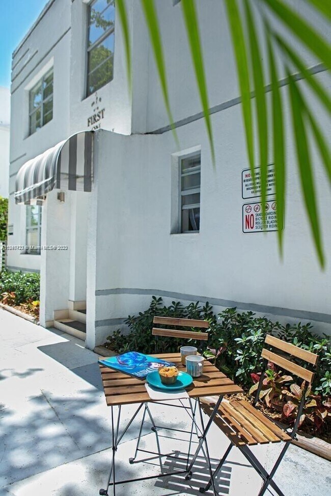 Foto del edificio - 928 Jefferson Ave