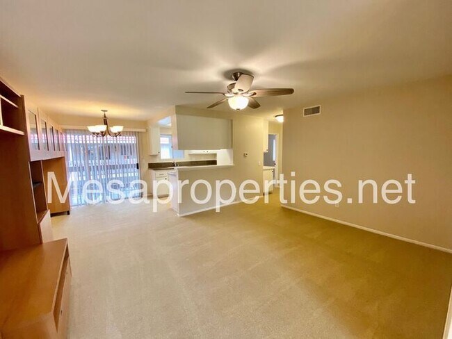 Foto del edificio - 9900 Highland Ave