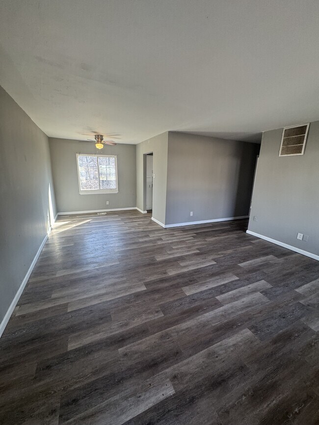 Foto del edificio - 919 SW Croix Pl