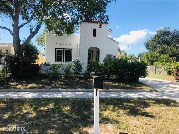 Primary Photo - 3 br, 2 bath House - 541 54th St S