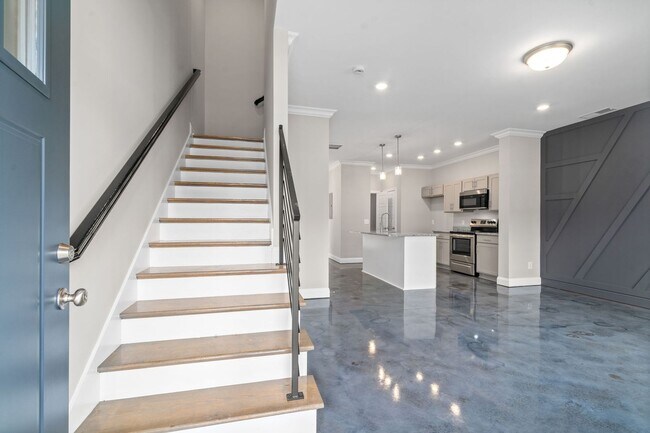 Foto del edificio - **COMING SOON** Nashville-Style Single Family Homes in Clarksville!