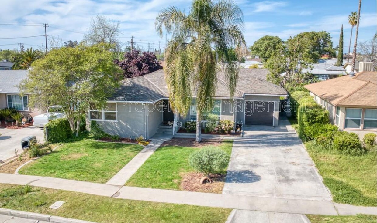 Foto principal - 1222 W Saginaw Way