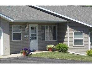 Building Photo - 1709 Sheridan Ave