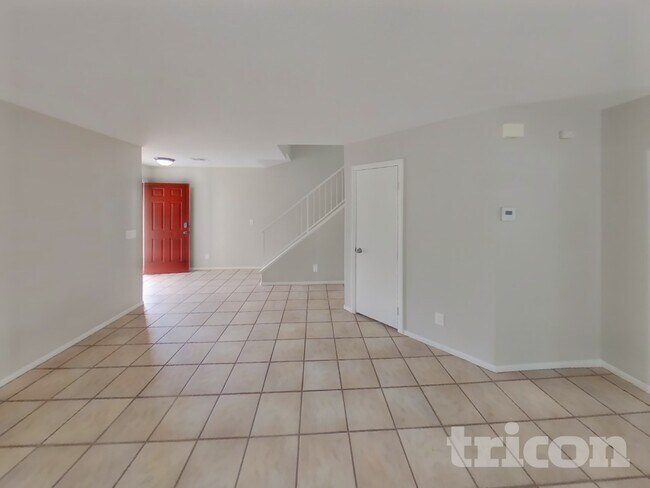 Foto del edificio - 2881 Deep Creek Ln