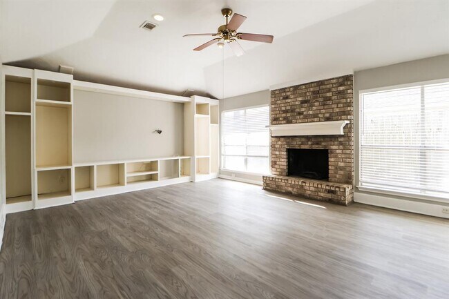 Foto del edificio - 1607 Bodart Cir