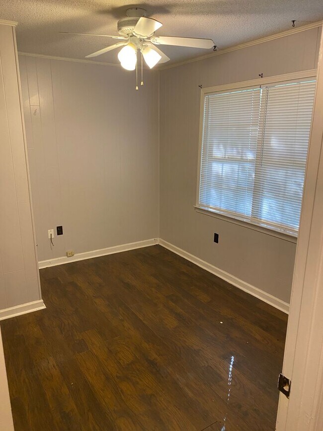Foto del edificio - 511 Audubon Ln