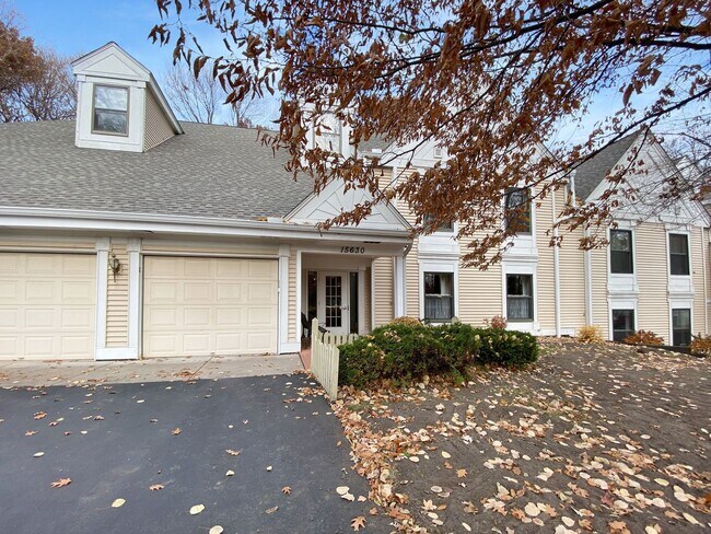 Foto del edificio - 15630 26th Ave N