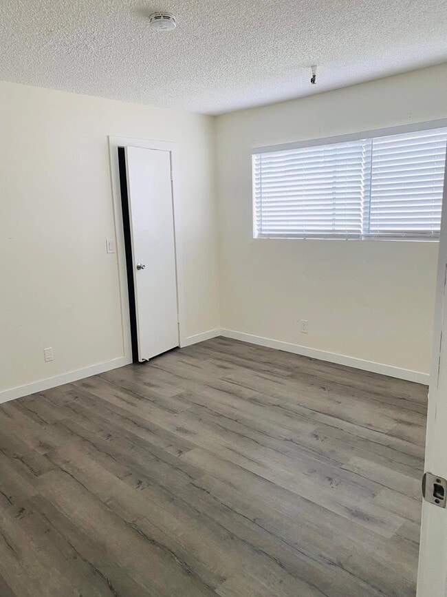 Interior Photo - 19925 Roscoe Ave.
