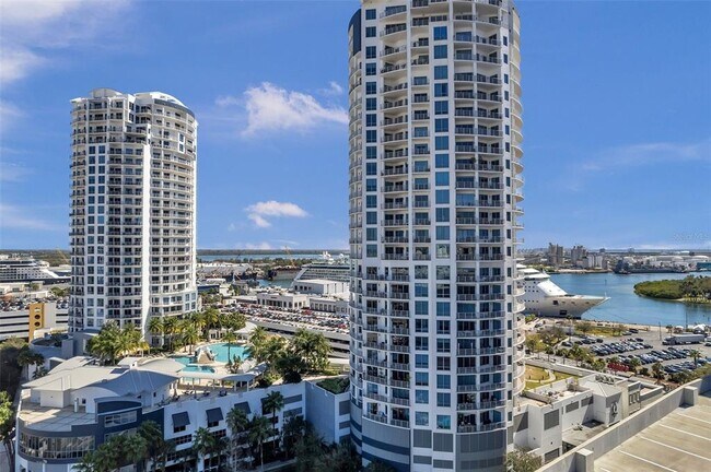 Foto del edificio - 449 S 12th St