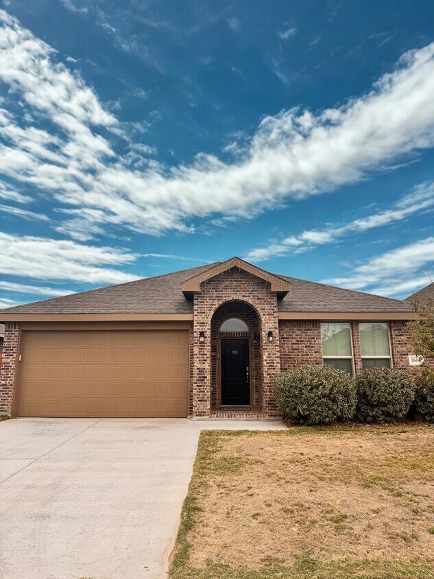 Foto principal - 1603 Laguna Meadows Tr