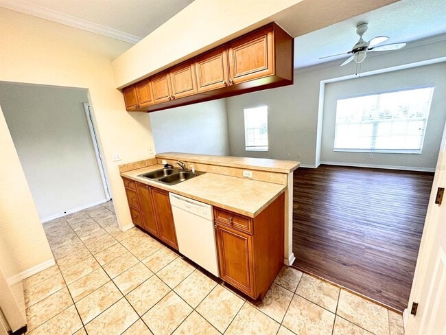 Foto del edificio - 407 Eagle Pond Dr