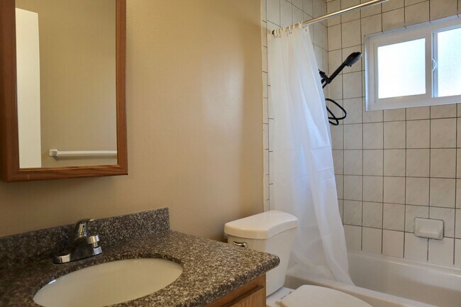 Foto del edificio - 37362 Elm St, Newark