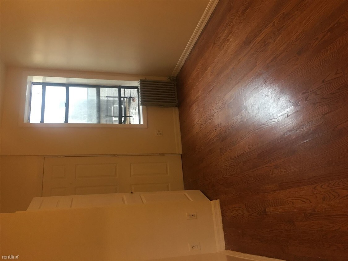 Foto del edificio - 6411 65th St