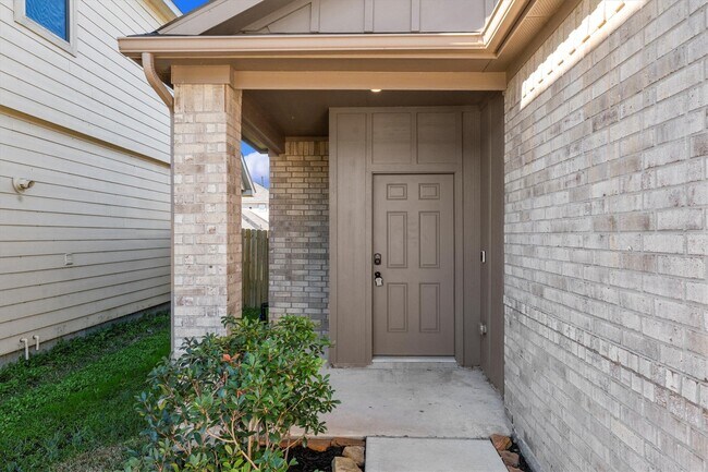 Building Photo - 24717 Teton Holw Trl