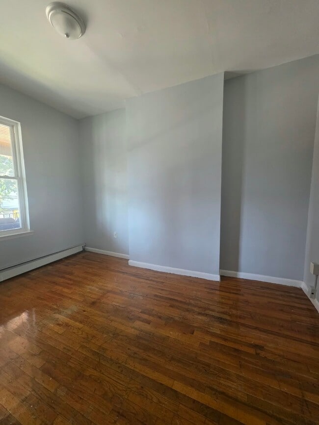 Building Photo - 170 Woodworth Ave