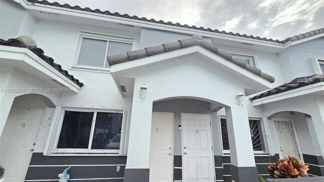 Foto del edificio - 7911 SW 152nd Ave