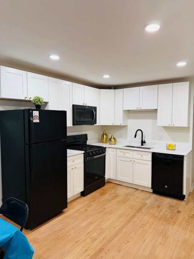 Foto del edificio - 2308 Oakton St