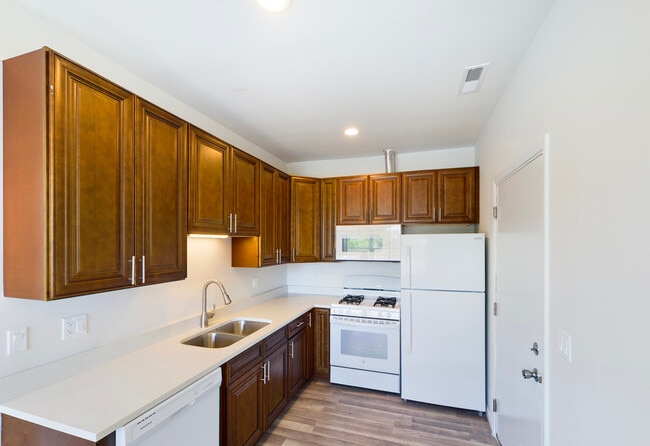 Building Photo - 55 N Latrobe Ave