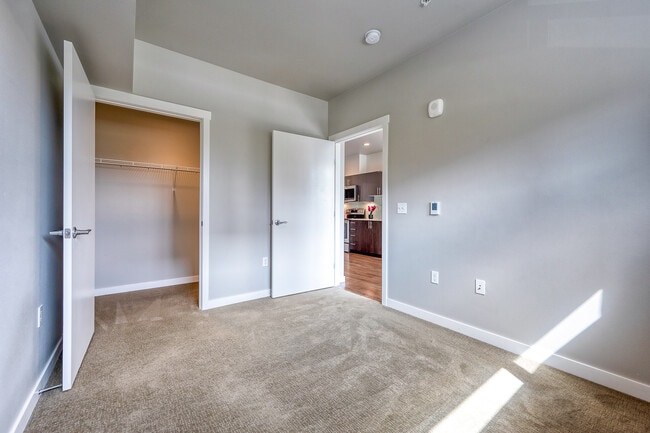 Foto del edificio - 1085 103rd Ave NE