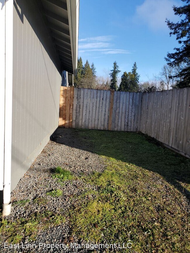 3 br, 1 bath House 1322 Quince St. House Rental in Sweet Home, OR