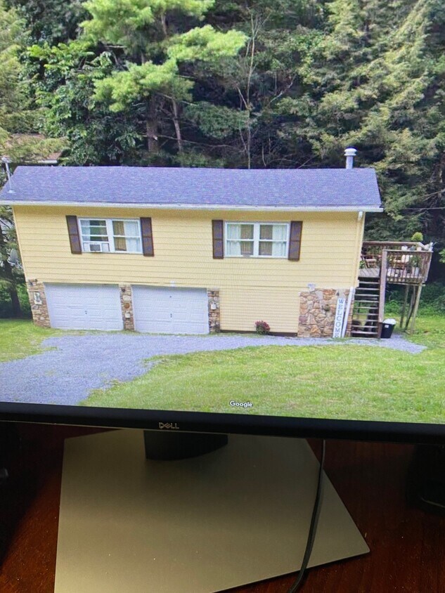 Building Photo - 1474 Tyrone Rd