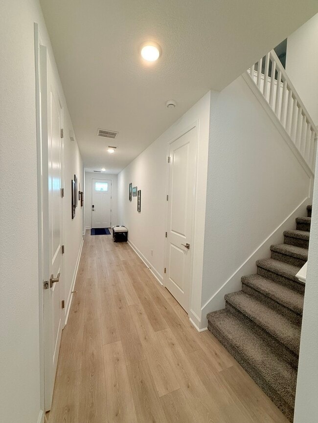 Building Photo - New Construction 5 Bedroom Home With In Law Suite In Fernandina Beach