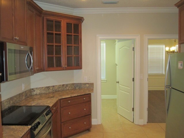 Foto del edificio - 714 Dove Creek Cir