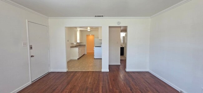 Foto del edificio - 1021 Buckeye Dr