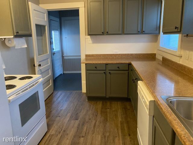 Foto del edificio - 3 br, 1 bath House - 322 S. Jefferson Ave