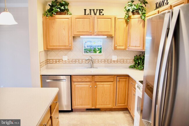 Building Photo - 616 Fox Ridge Ln