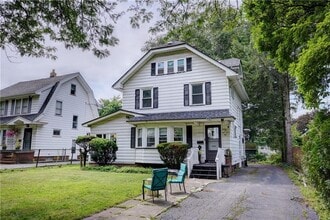 Building Photo - 45 Roseview Ave