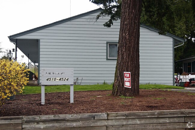 Building Photo - 4510-4524 SW 99th Ave