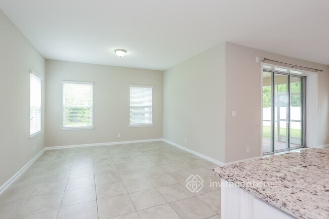 Foto del edificio - 81080 Leeside Ct