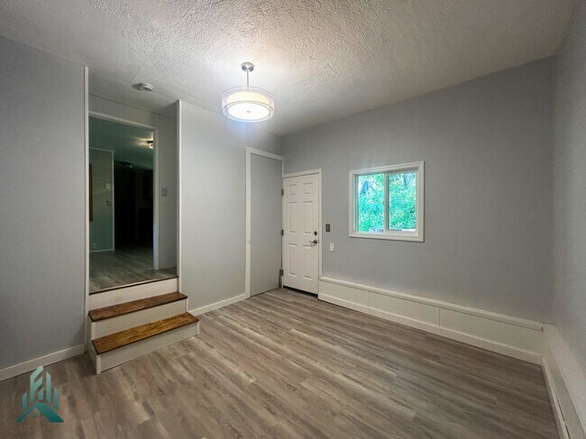 Foto del edificio - 23755 Priest Rd