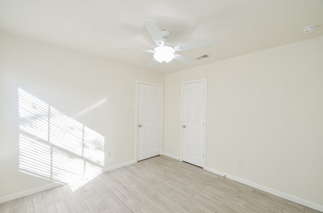 Foto del edificio - 17614 Sundrop Ln