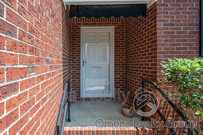 Foto del edificio - 6482 Cedar Bend Ct