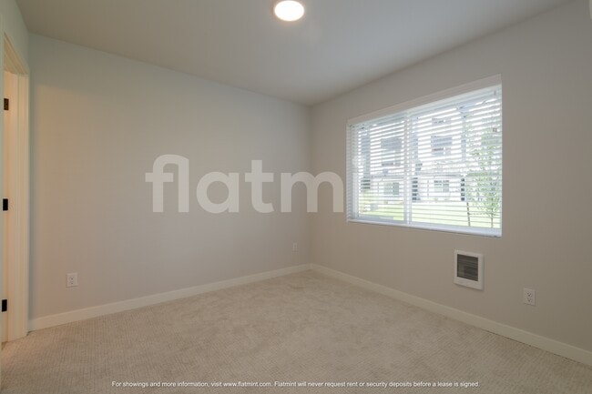 Building Photo - 14568 Westminster Way N