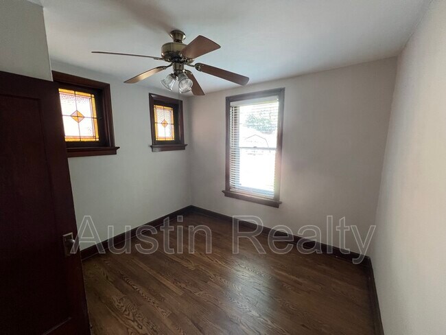 Building Photo - 4057 Potomac St