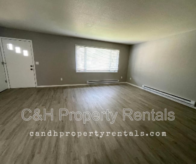 Building Photo - 1327 Panners Pl