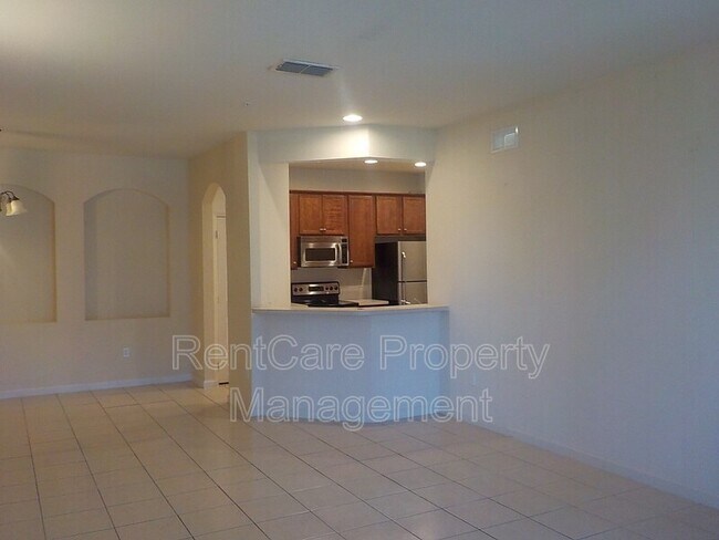 Building Photo - 3301 Whitestone Cir